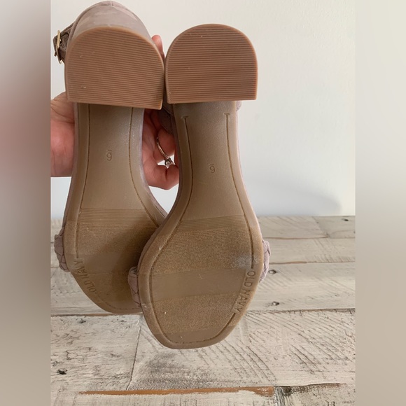 Old Navy Strappy Heels - Taupe - Picture 6 of 6